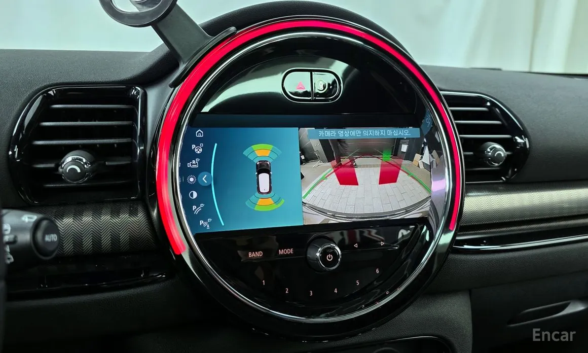 Фото 15 - Mini Clubman