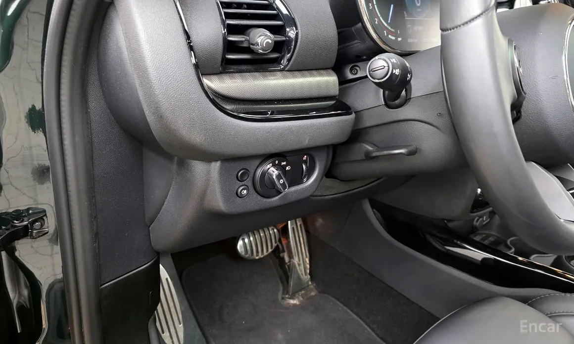 Фото 17 - Mini Clubman