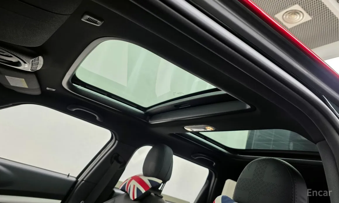 Фото 18 - Mini Clubman