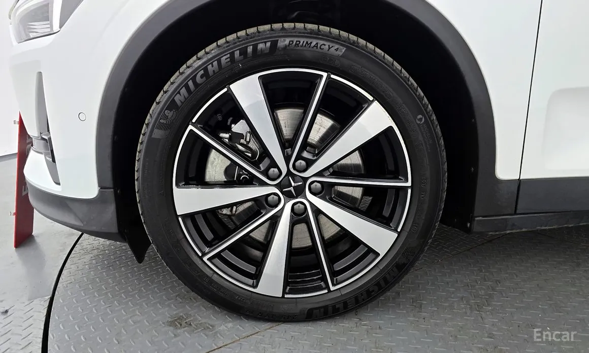 Фото 5 - Polestar 2