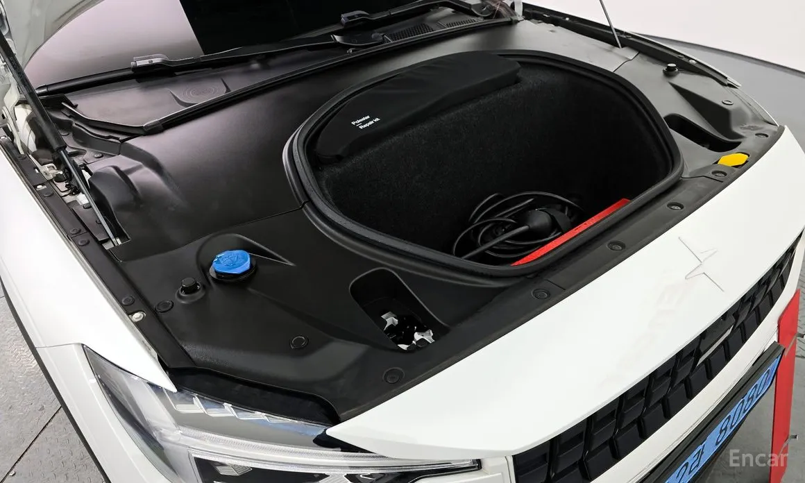 Фото 6 - Polestar 2