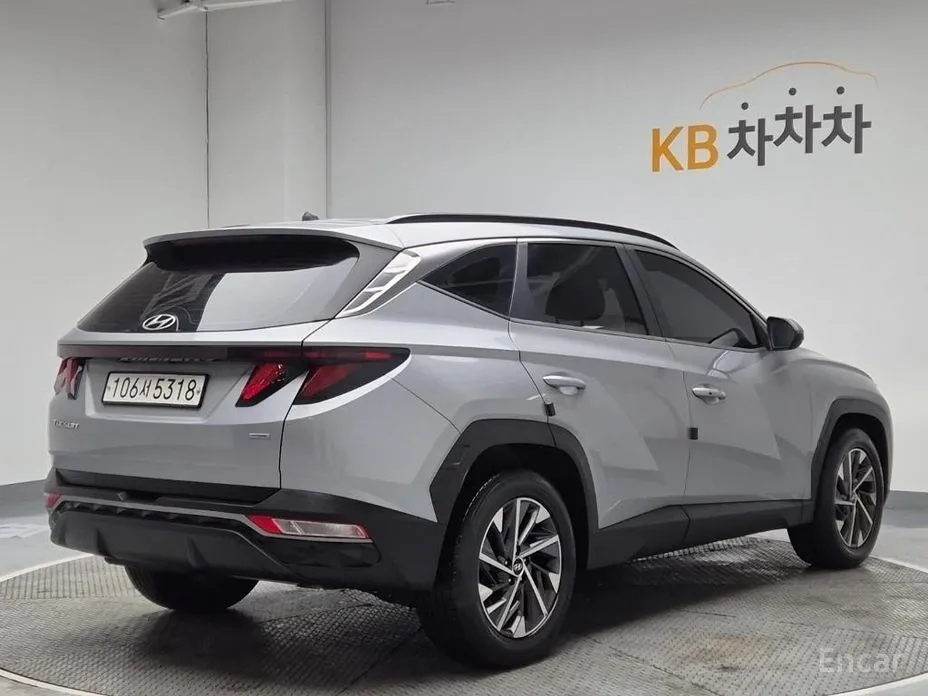 Фото 3 - Hyundai Tucson