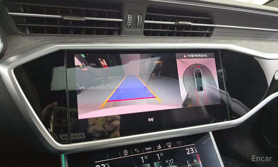 Фото 15 - Audi A7