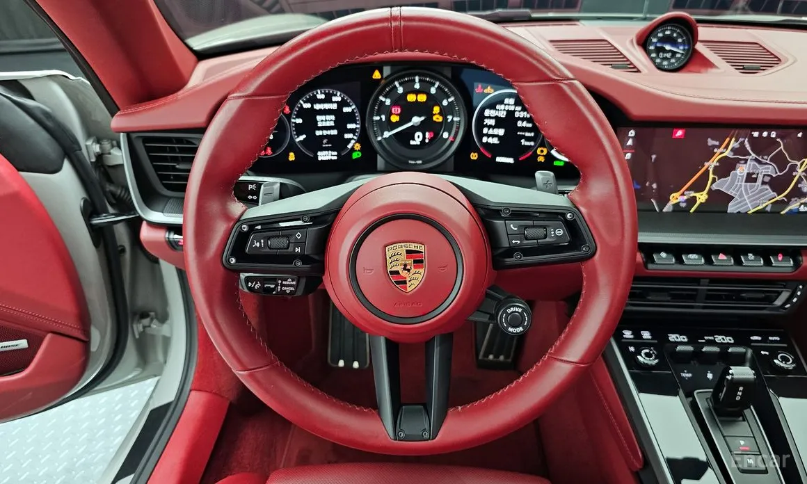 Фото 13 - Porsche 911