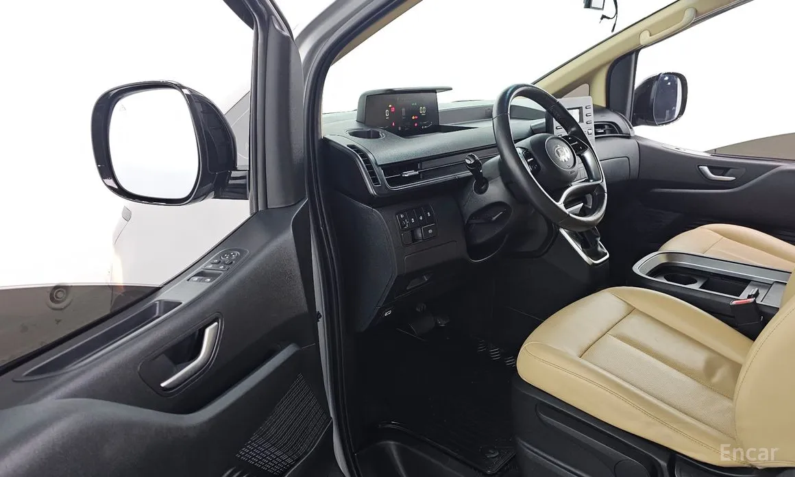 Фото 11 - Hyundai Staria