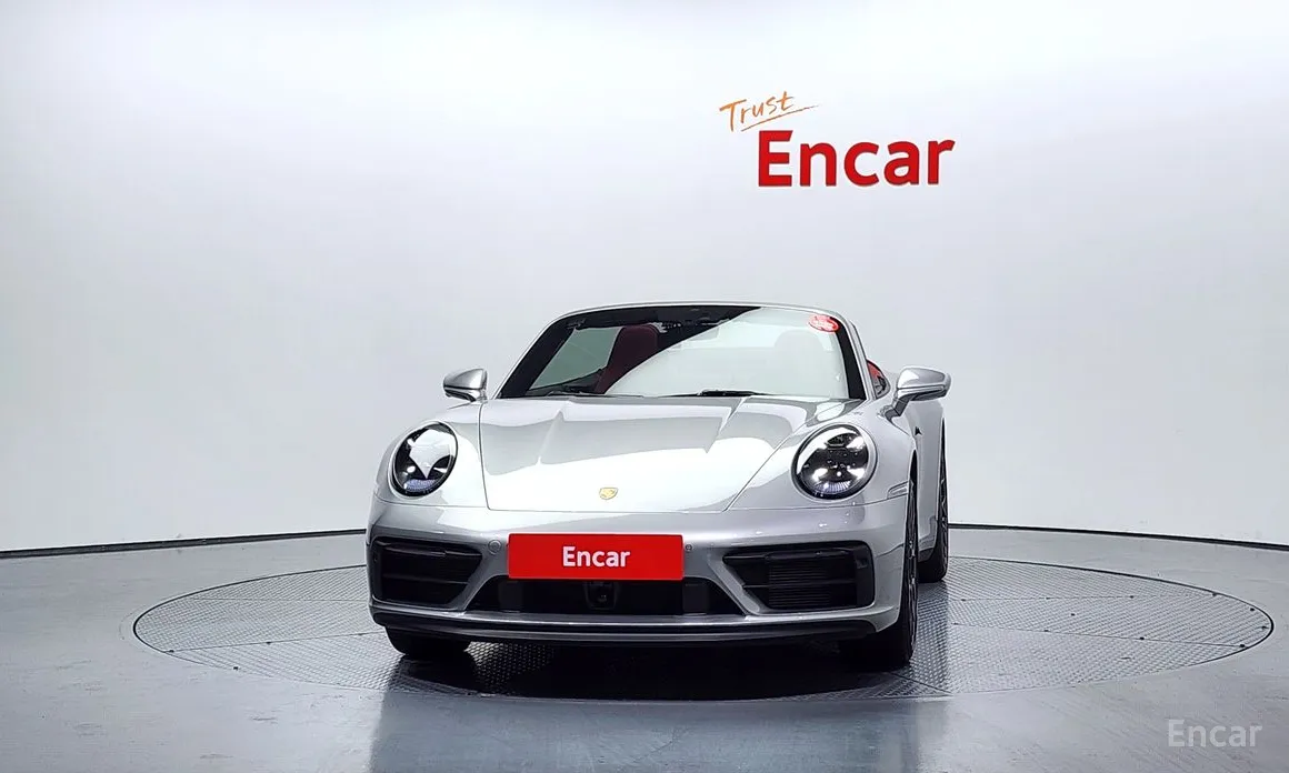 Фото 3 - Porsche 911