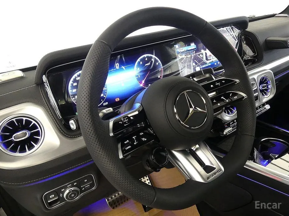 Фото 10 - Mercedes-Benz G-Class