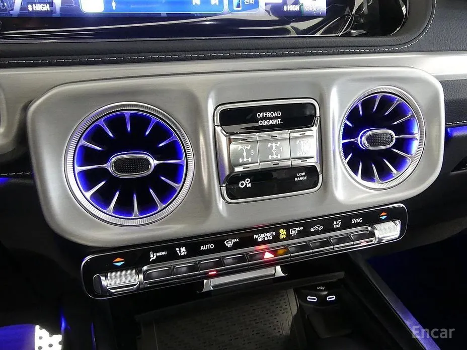 Фото 13 - Mercedes-Benz G-Class