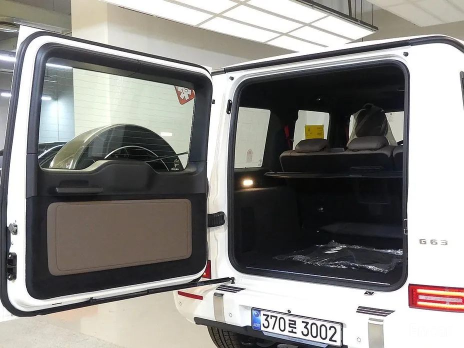 Фото 20 - Mercedes-Benz G-Class