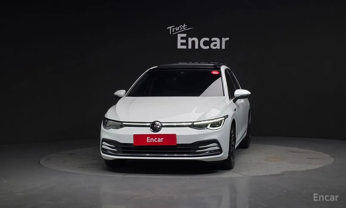 Фото 3 - Volkswagen Golf