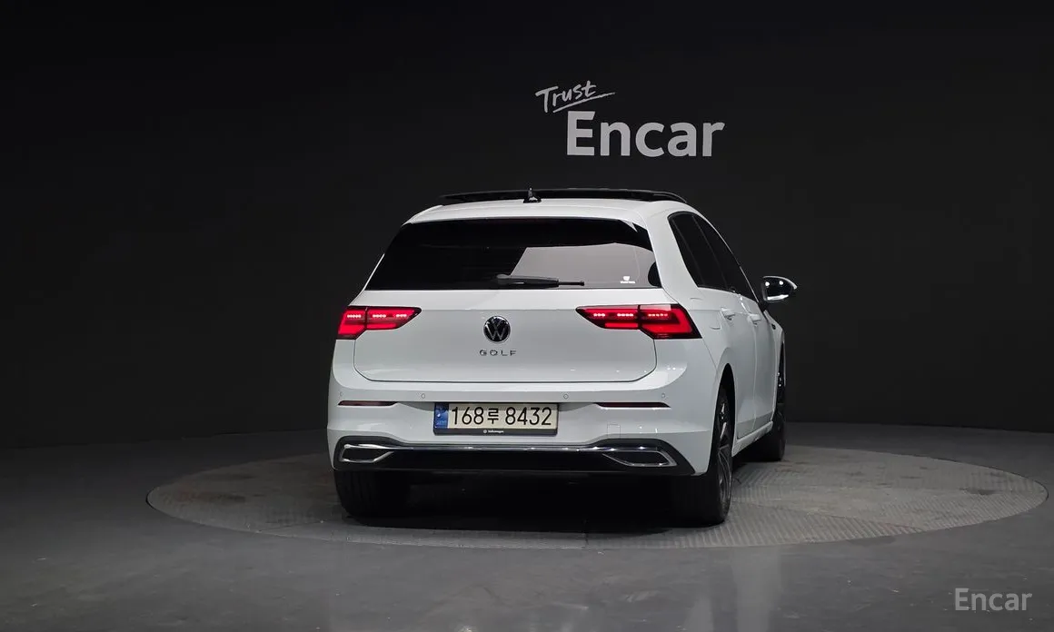 Фото 4 - Volkswagen Golf