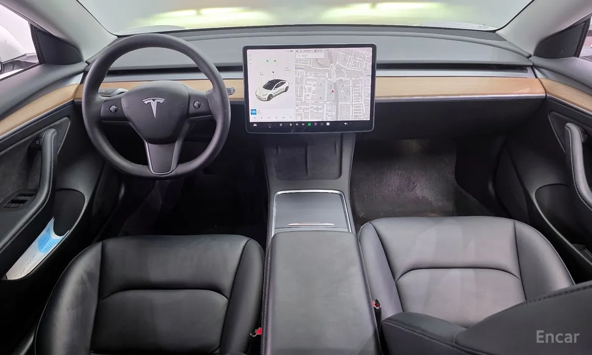 Фото 7 - Tesla Model 3