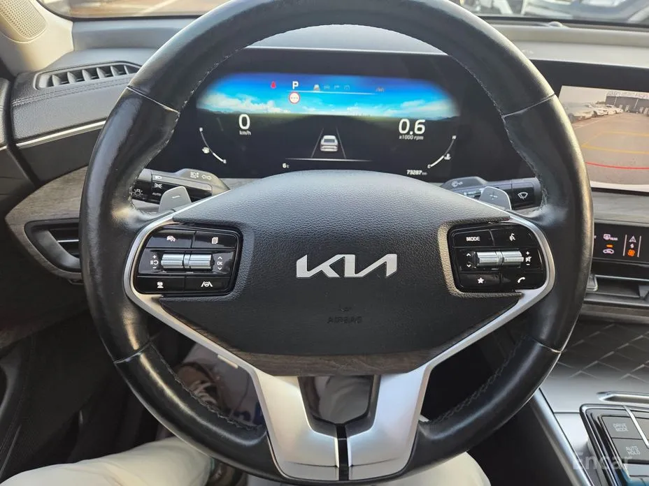 Фото 16 - Kia K8