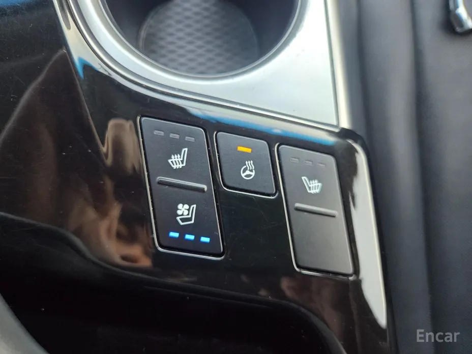 Фото 17 - Kia K8