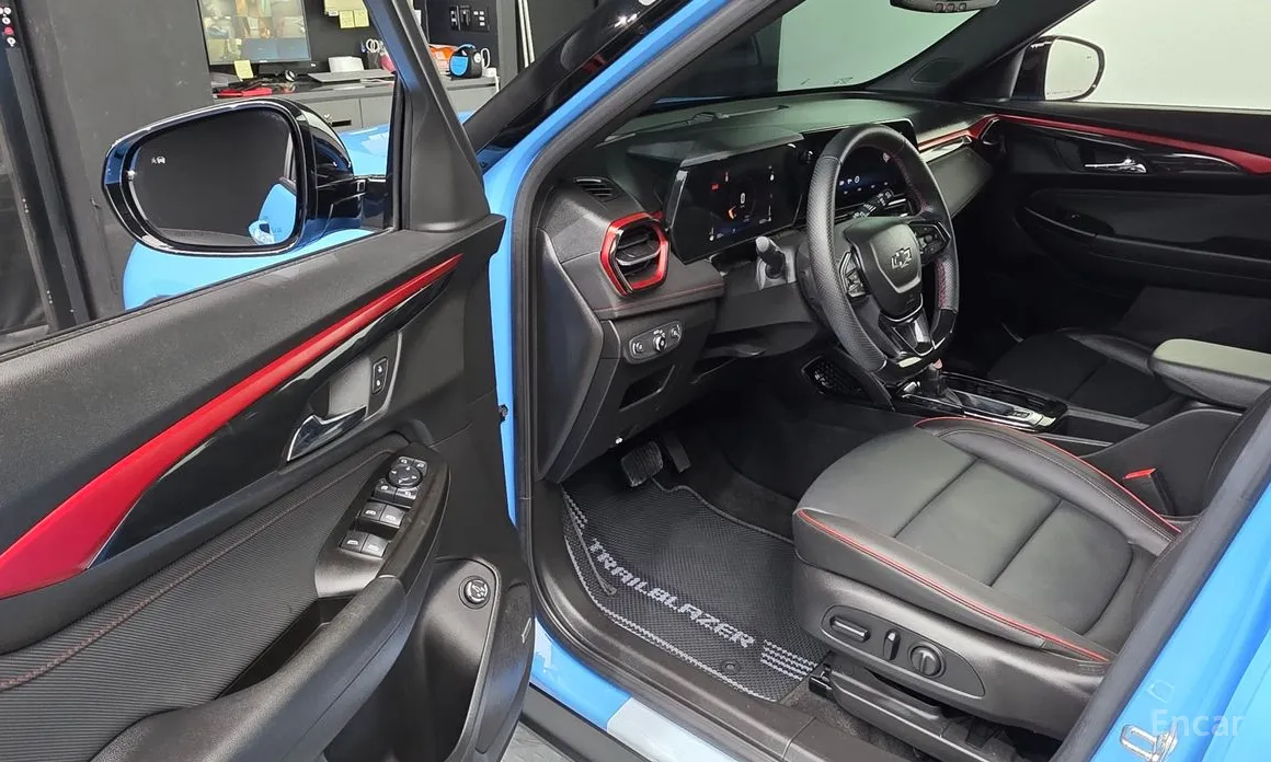 Фото 10 - Chevrolet Trailblazer