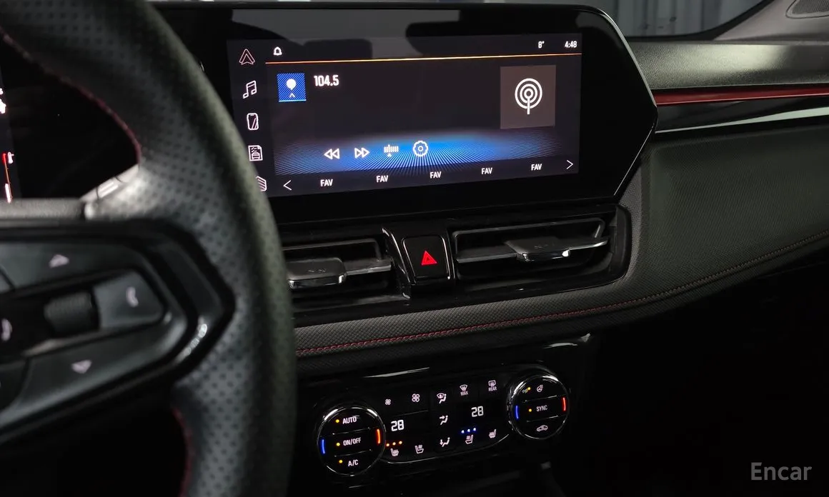 Фото 12 - Chevrolet Trailblazer