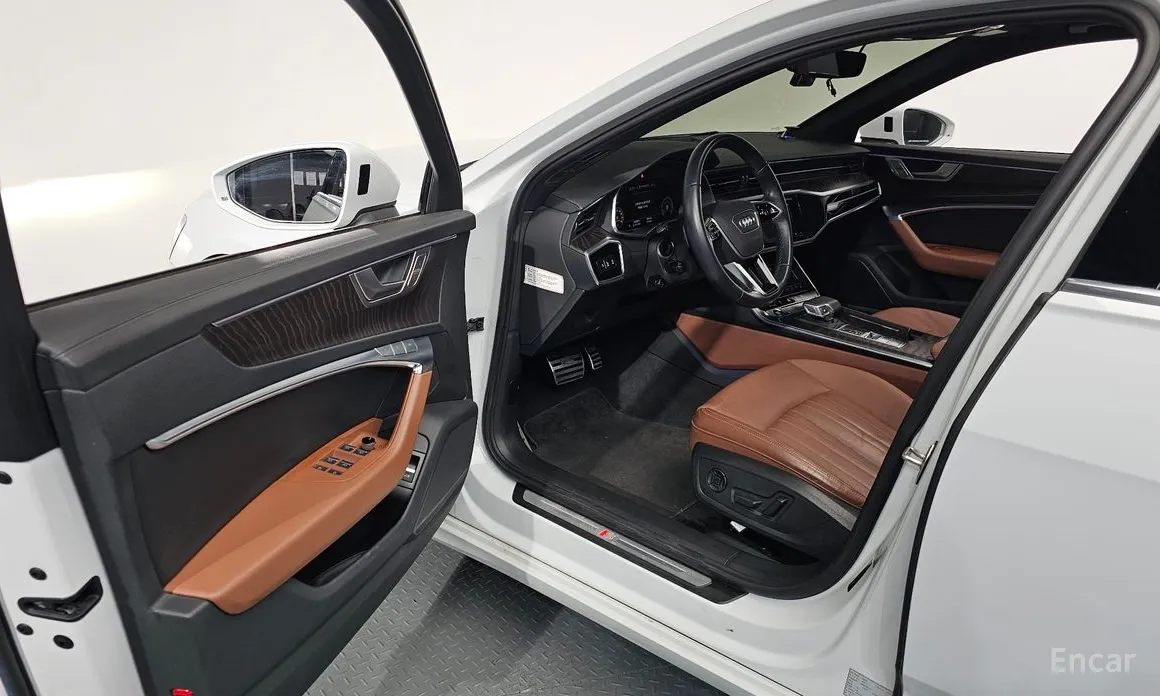 Фото 10 - Audi A6