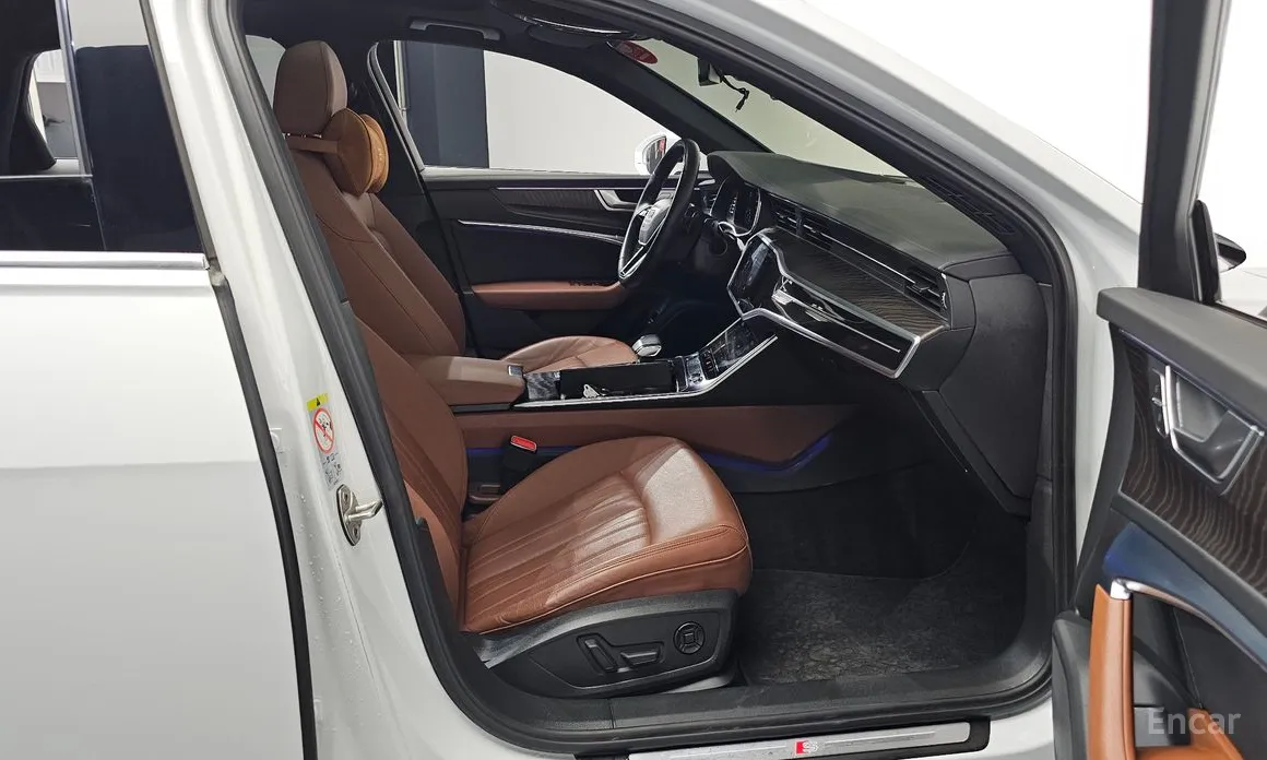 Фото 11 - Audi A6