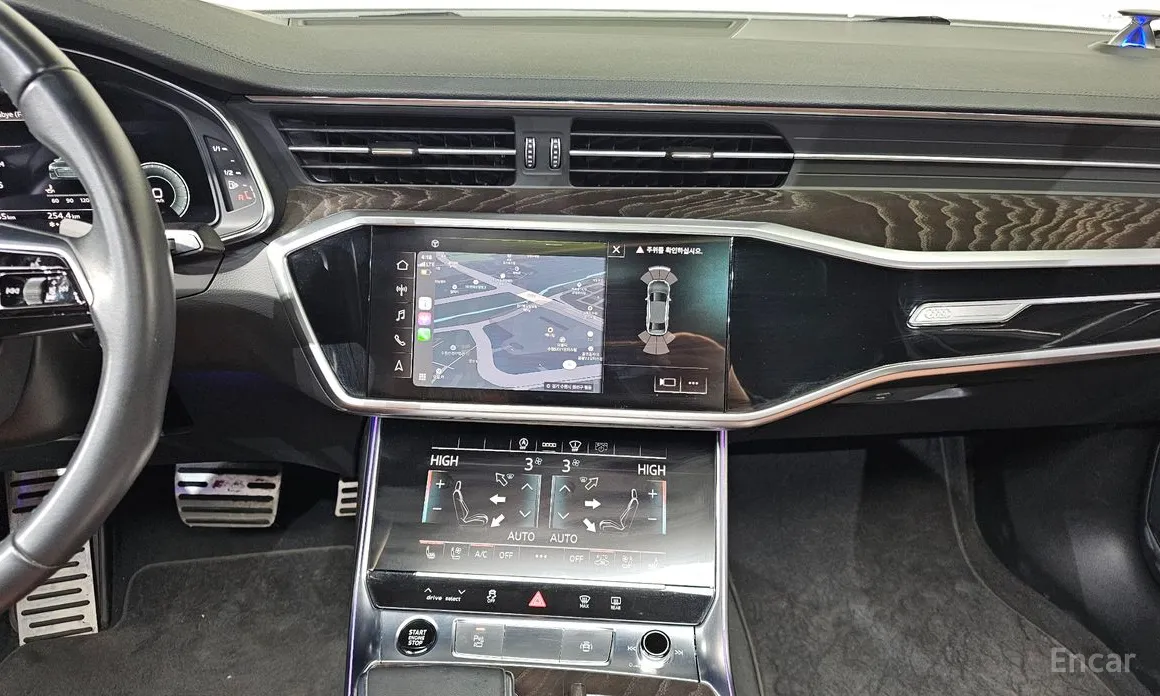 Фото 14 - Audi A6