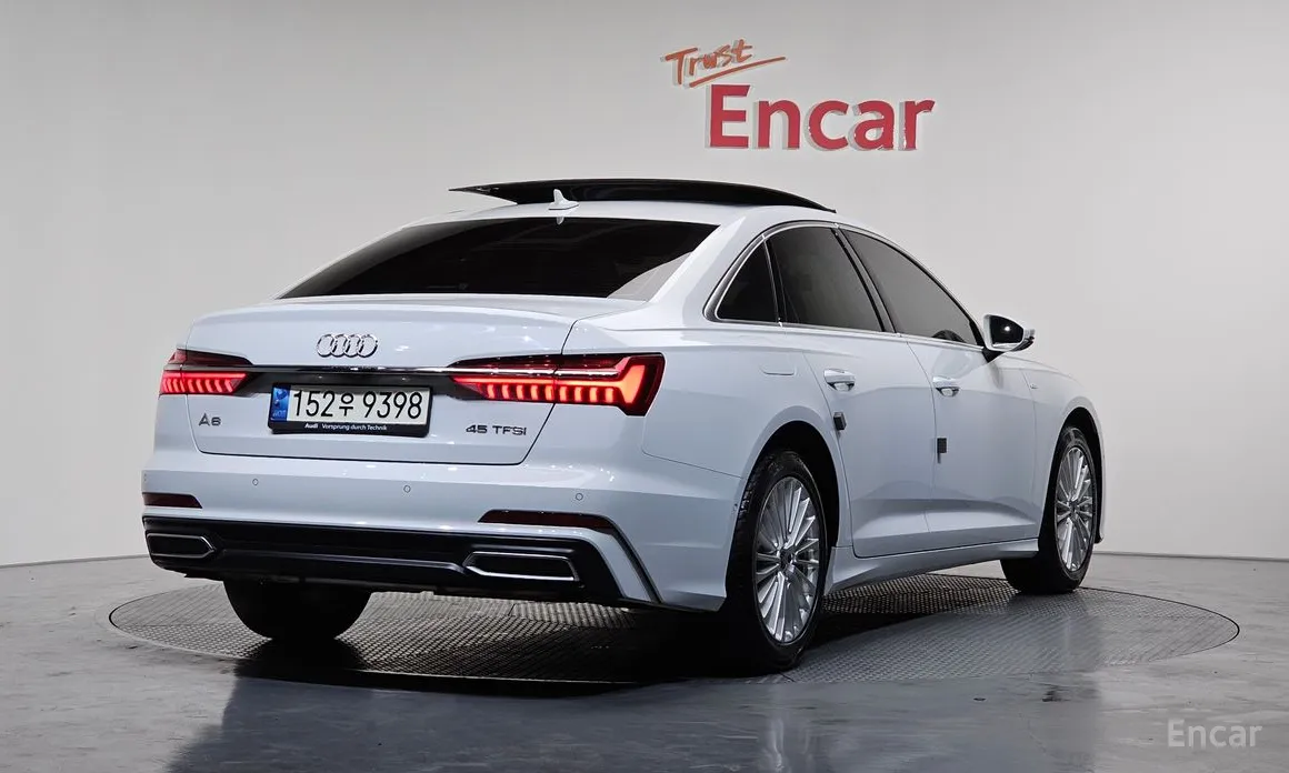 Фото 2 - Audi A6