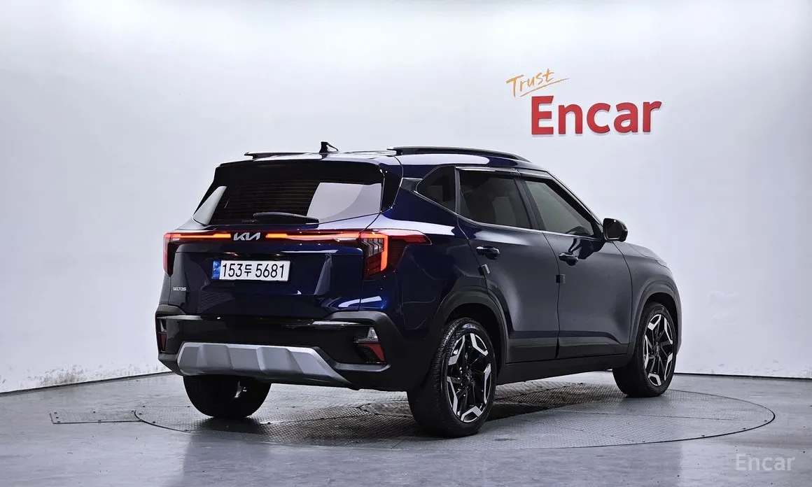 Фото 2 - Kia Seltos