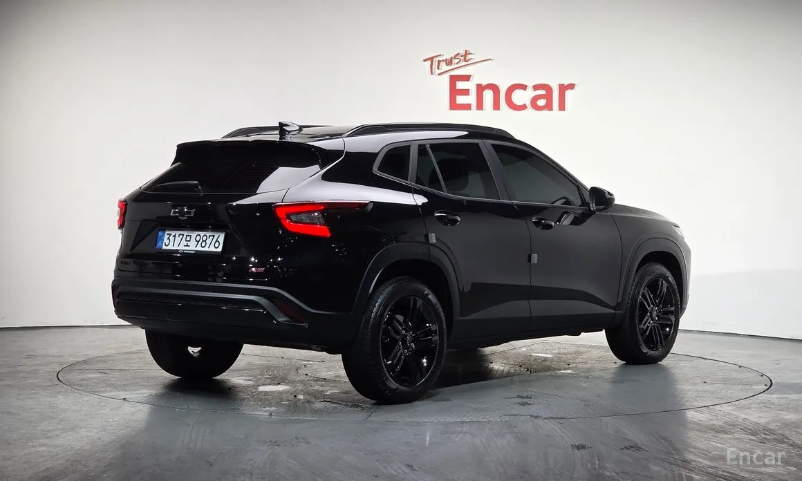 Фото 2 - Chevrolet Trax