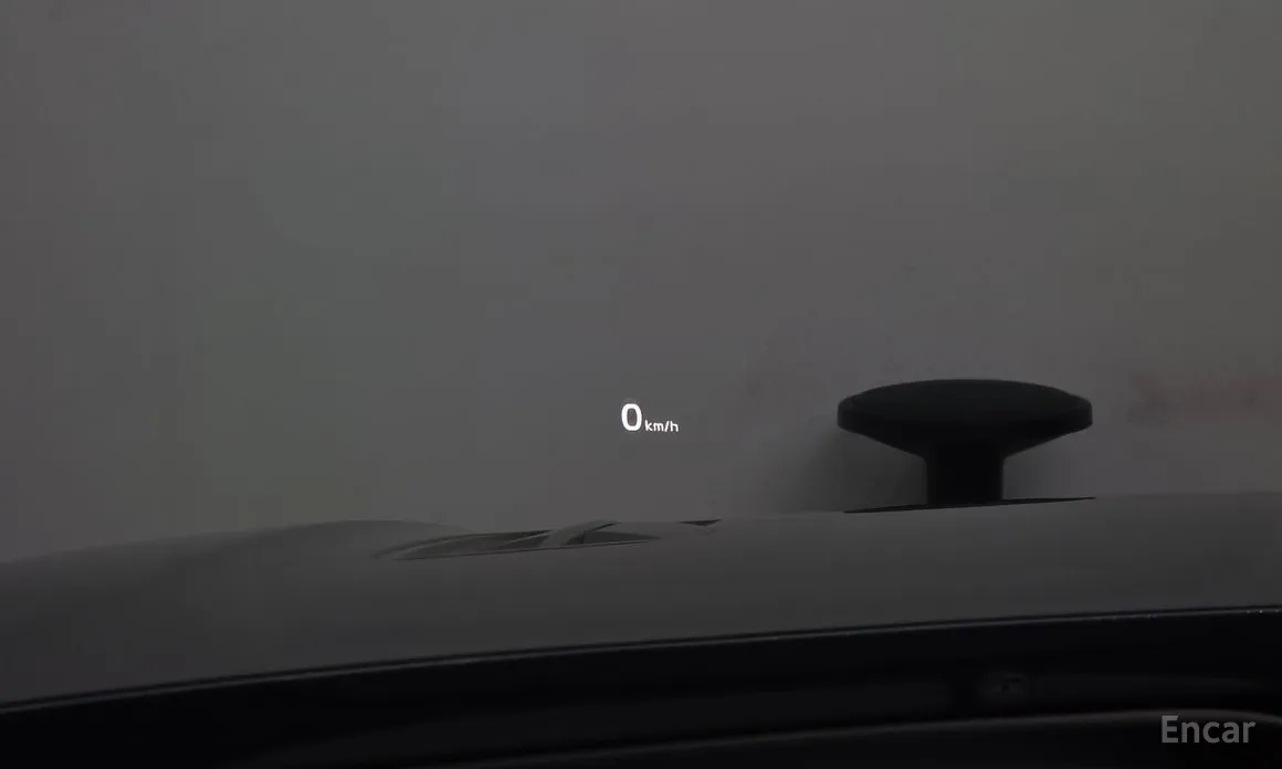 Photo 17 - Kia Stinger