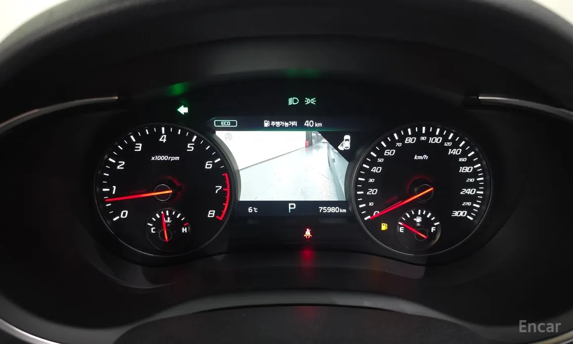 Photo 8 - Kia Stinger