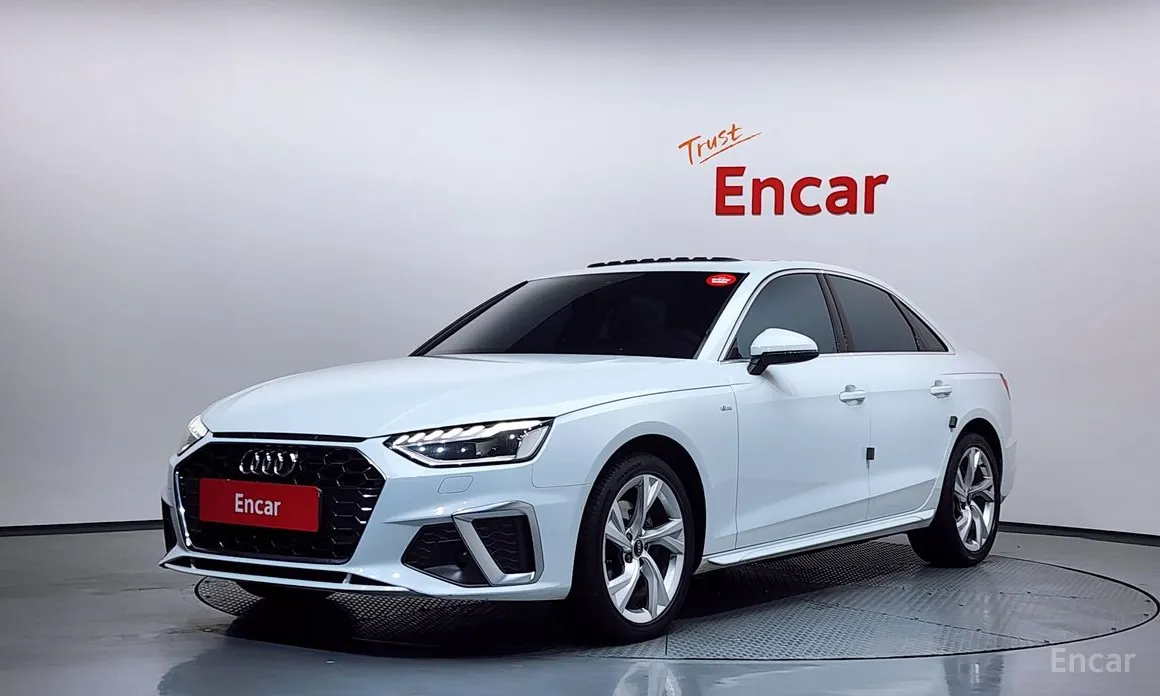 Фото 1 - Audi A4