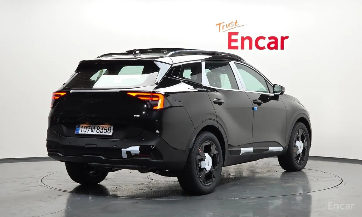 Фото 2 - Kia Sportage