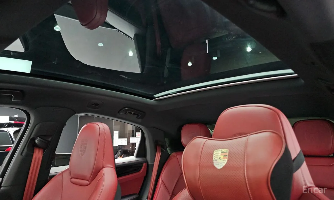 Фото 16 - Porsche Cayenne