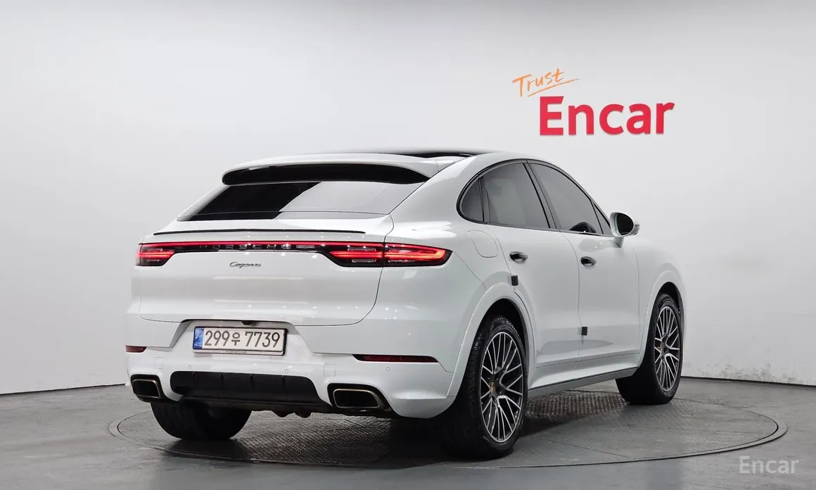 Фото 2 - Porsche Cayenne