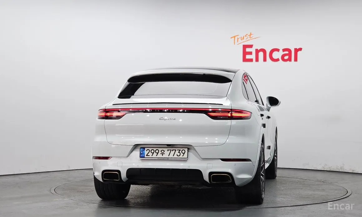 Фото 4 - Porsche Cayenne