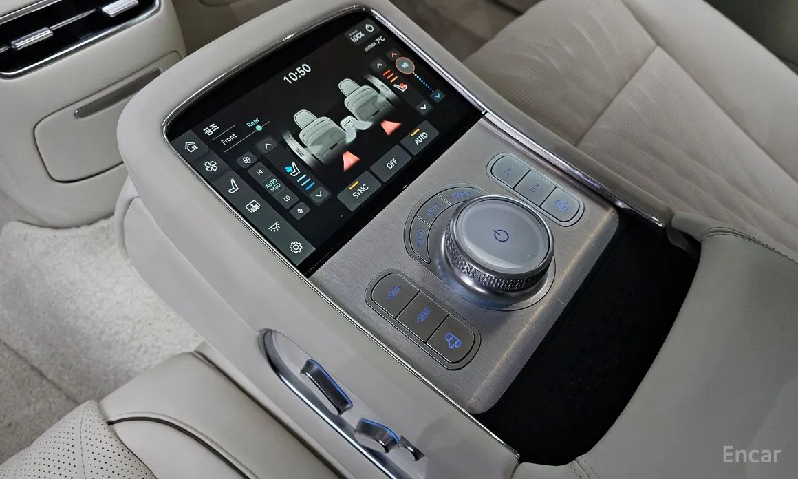 Фото 19 - Genesis G90