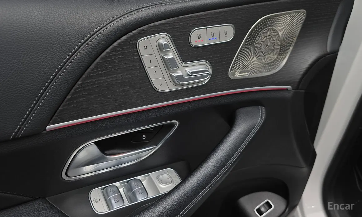 Фото 17 - Mercedes-Benz GLS-Class