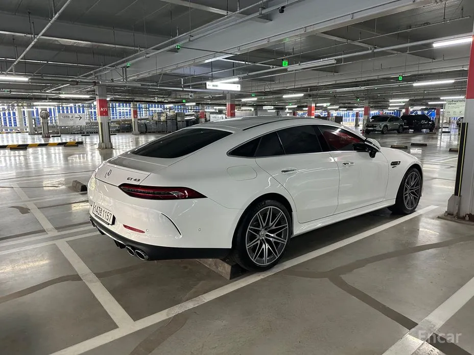 Фото 3 - Mercedes-Benz AMG GT