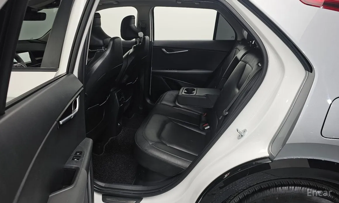 Фото 11 - Kia Niro