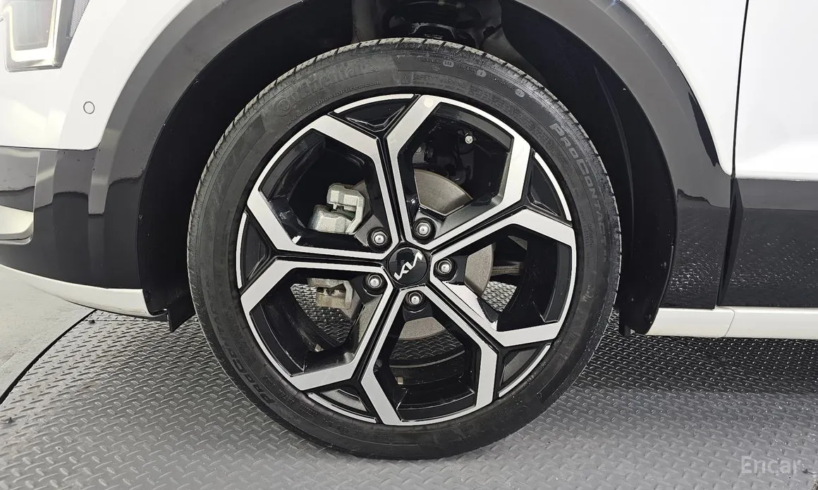 Фото 5 - Kia Niro