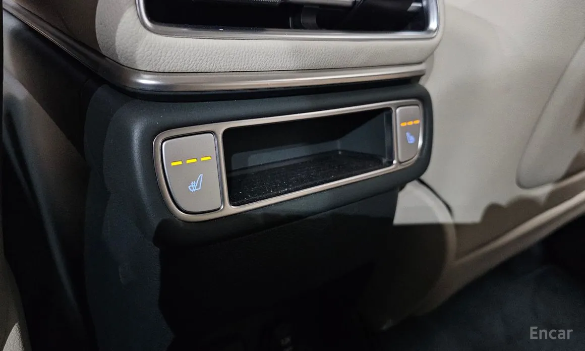 Фото 18 - Genesis GV80