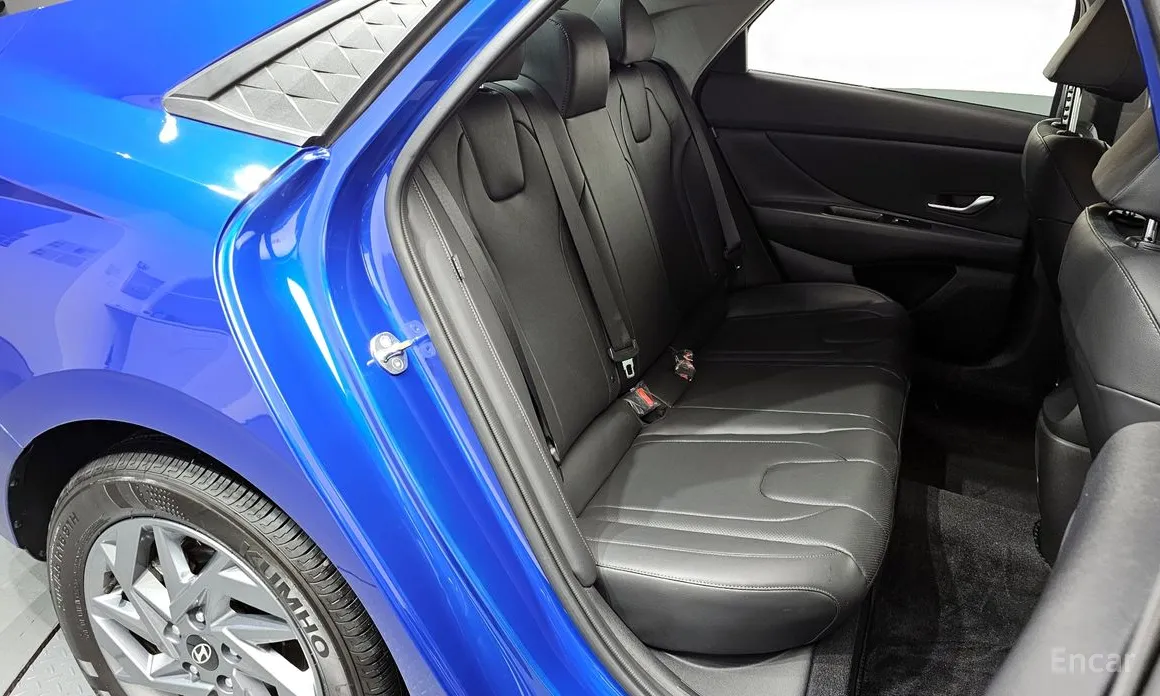 Фото 12 - Hyundai Avante