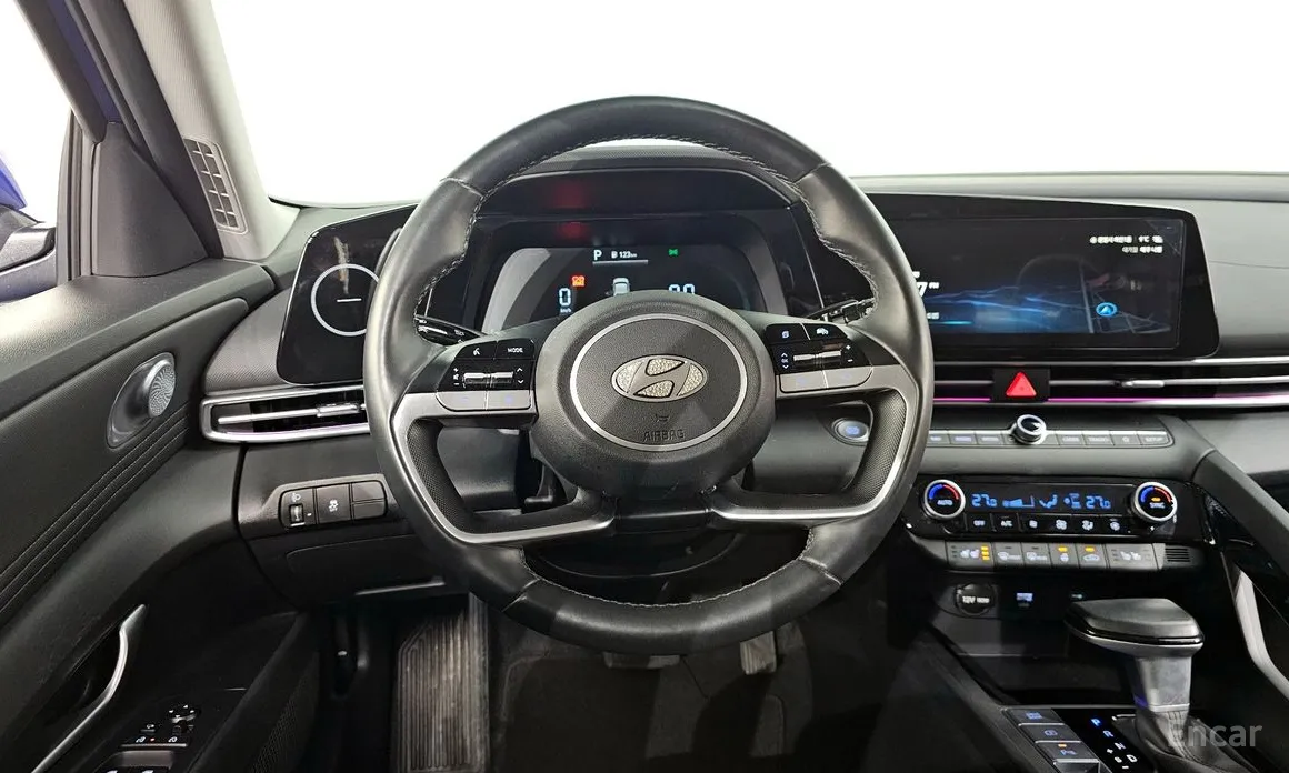 Фото 13 - Hyundai Avante