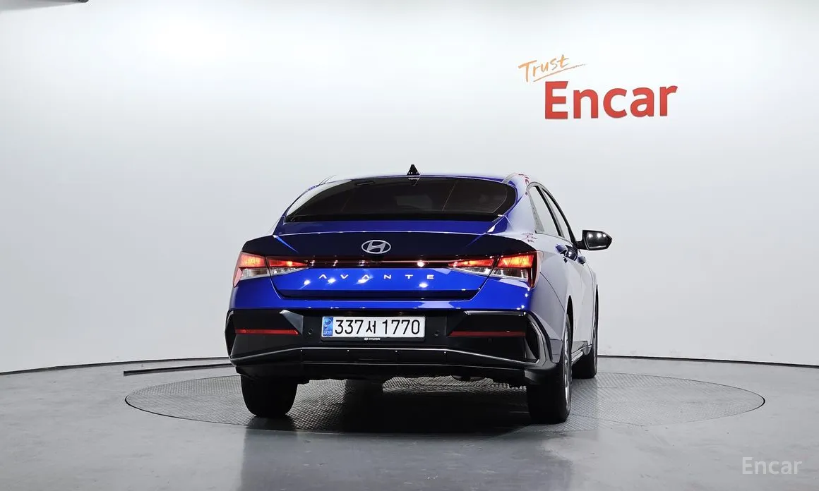 Фото 4 - Hyundai Avante