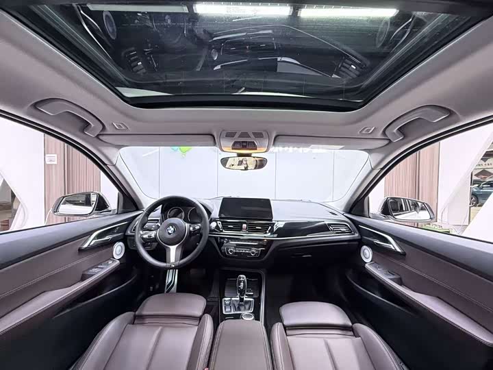 Фото 8 - BMW 1 Series