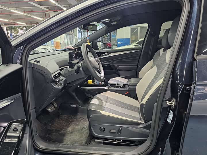 Фото 8 - Volkswagen ID.4 Crozz