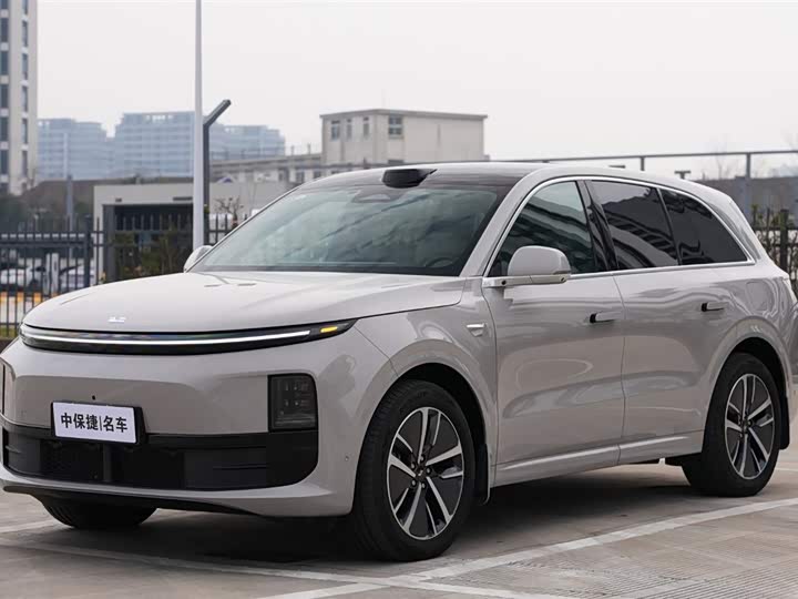 Photo 1 - LiXiang L6