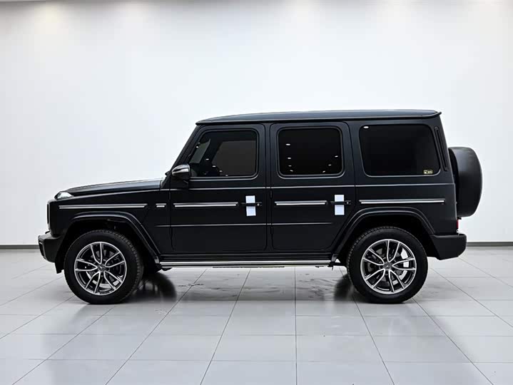 Фото 5 - Mercedes-Benz G-Class