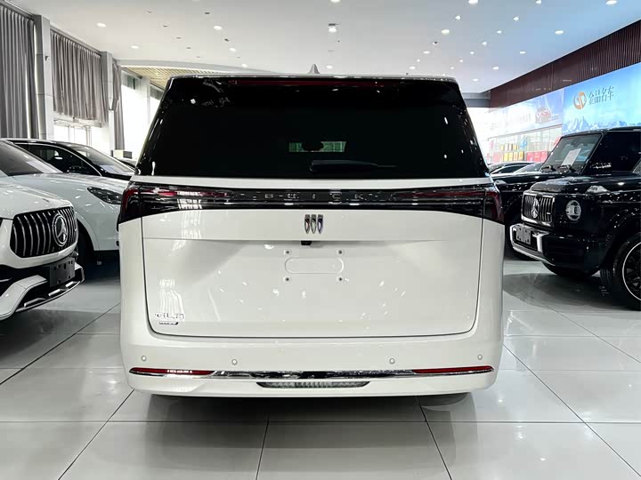 Фото 5 - Buick GL8 Hybrid