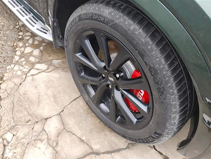 Фото 6 - LiXiang One