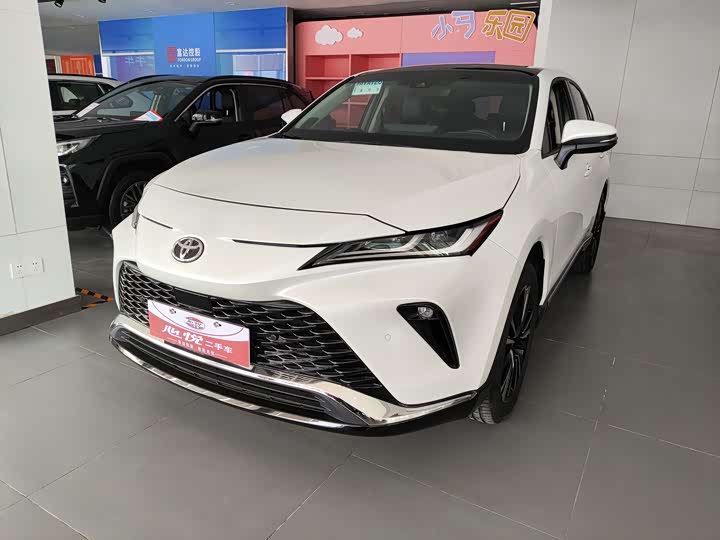 Фото 1 - Toyota Venza