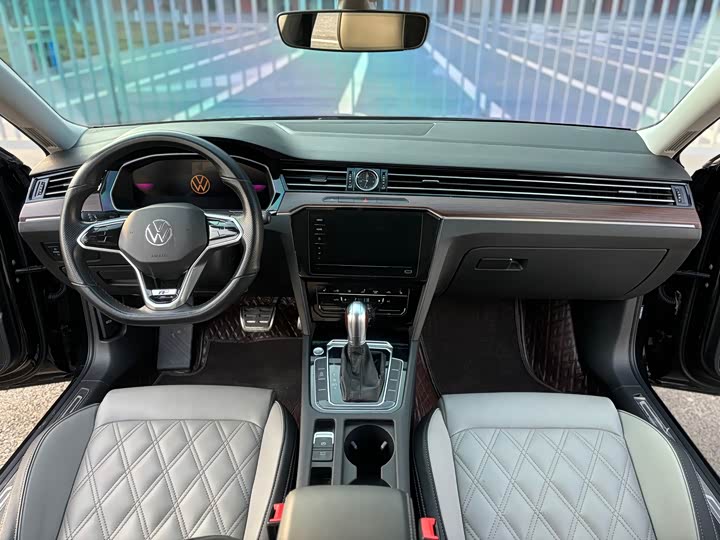 Фото 6 - Volkswagen Magotan